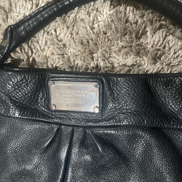 EUC Marc by Marc Jacob’s black butter leather purse - Picture 3 of 5